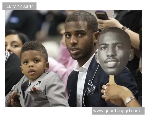 1of1球星卡！安东尼儿子基扬NCAA首秀球鞋已经被制作成球星卡！