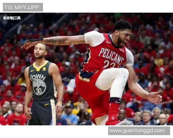 独行侠戴维斯左手韧带受伤将缺阵，伤病阴影再度笼罩达拉斯